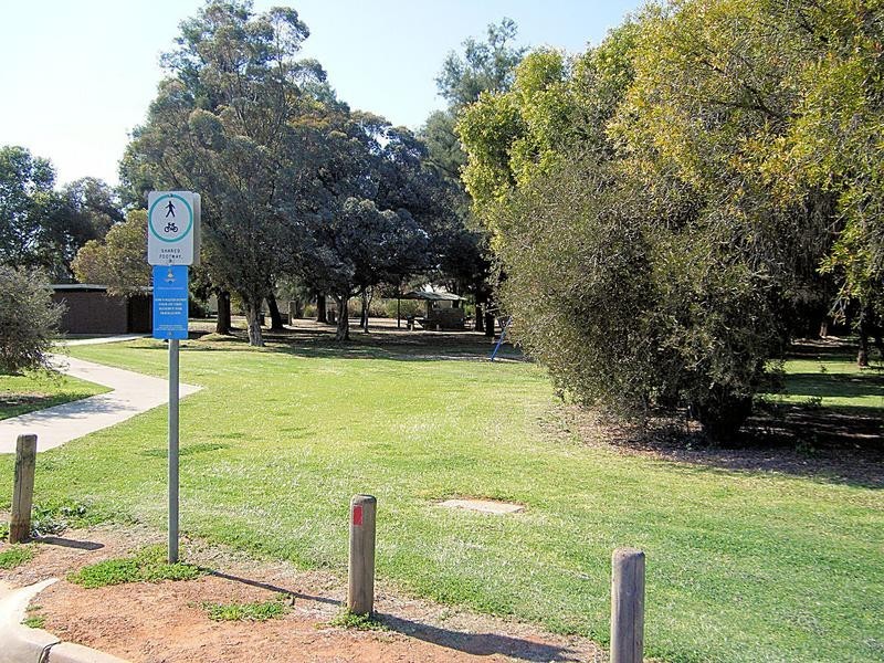 10 Hassell Court, Irymple VIC 3498