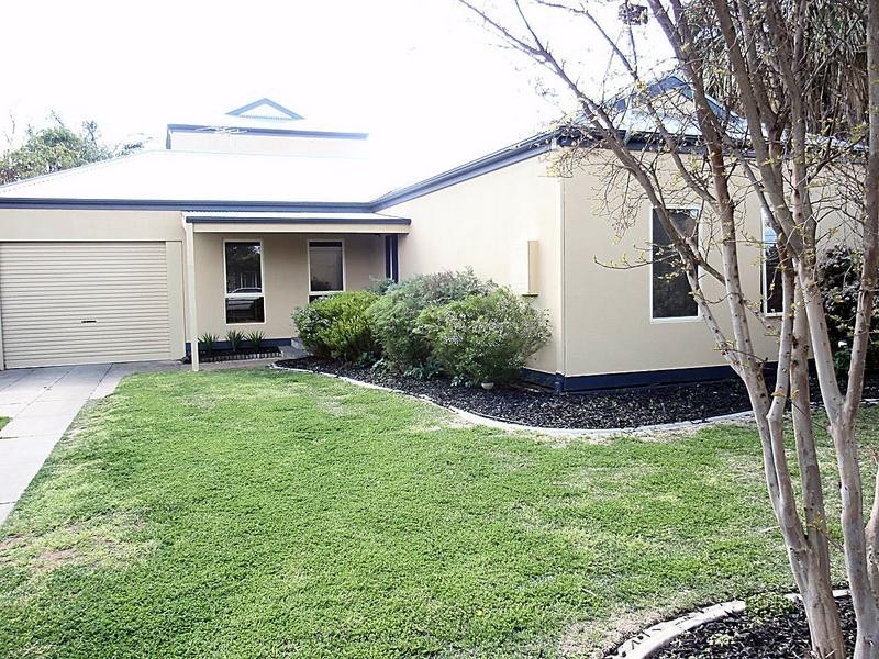 7 Kurrajong Parade, Mildura VIC 3500