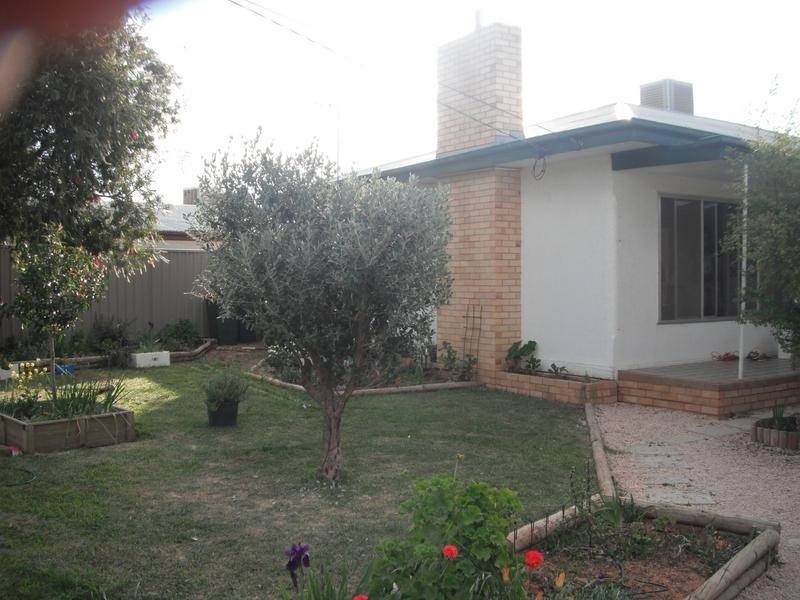 3 Brentwood Avenue, Mildura VIC 3500