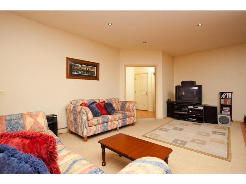 53 Summer Drive, Gol Gol NSW 2738
