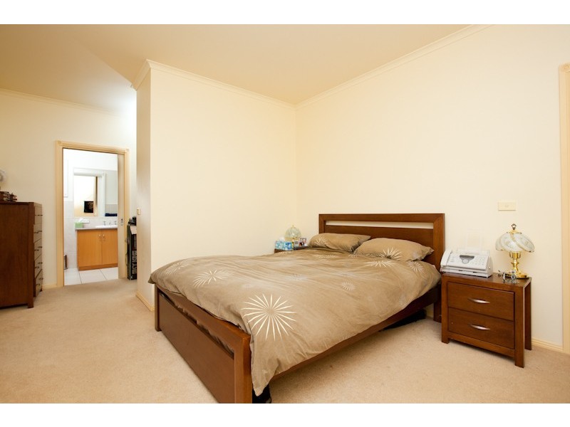 53 Summer Drive, Gol Gol NSW 2738