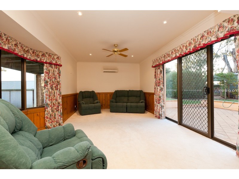326A Euston Avenue, Cardross VIC 3496