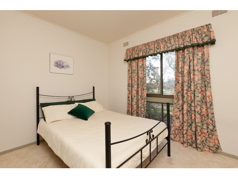 326A Euston Avenue, Cardross VIC 3496