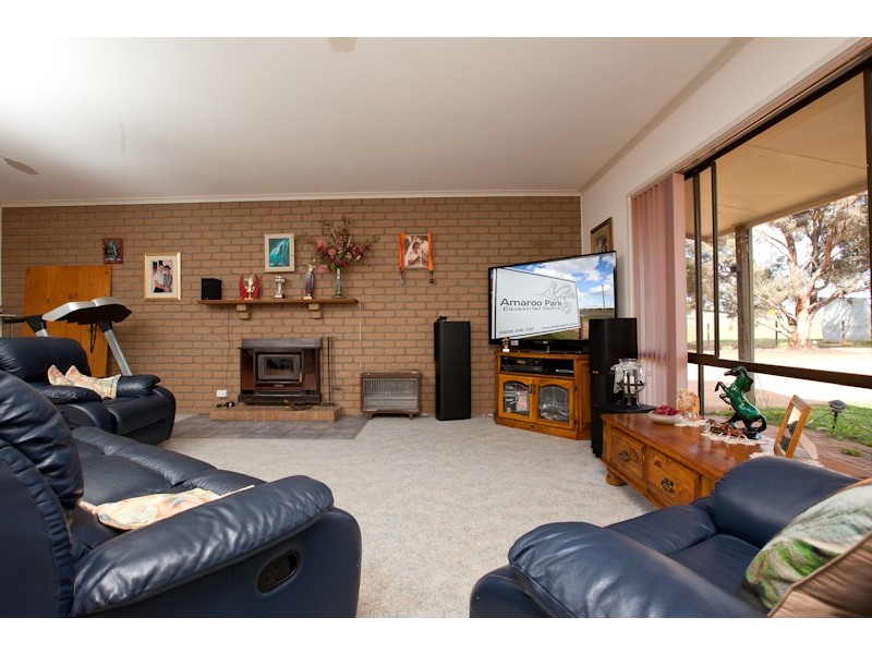 555 Cureton Avenue, Nichols Point VIC 3501