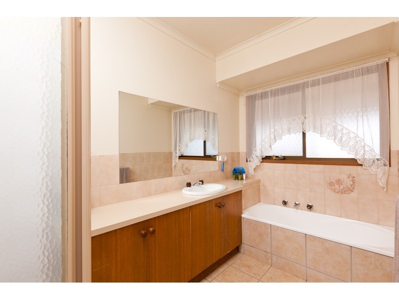 555 Cureton Avenue, Nichols Point VIC 3501