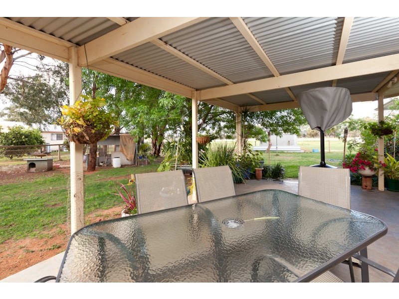 555 Cureton Avenue, Nichols Point VIC 3501