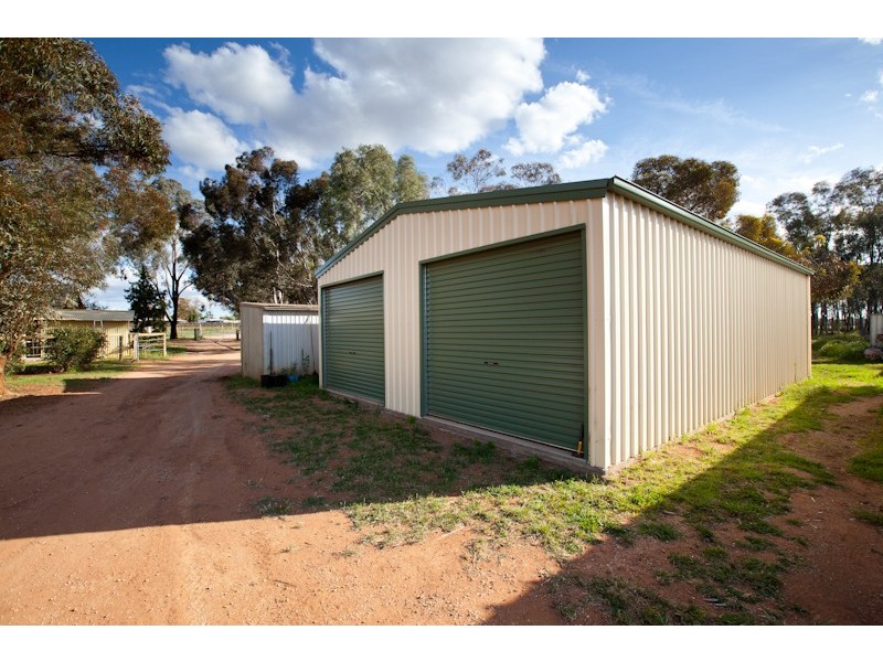 555 Cureton Avenue, Nichols Point VIC 3501