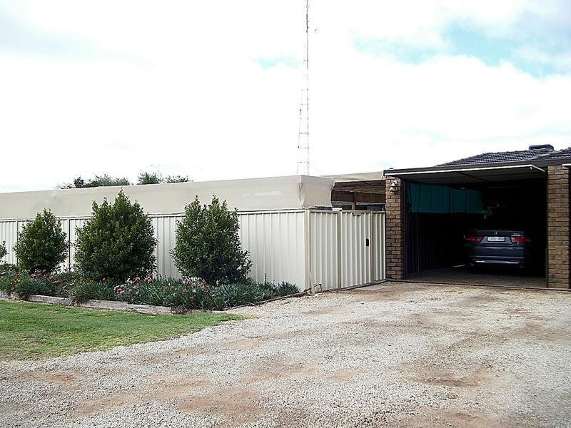 4 Smith Road, Robinvale VIC 3549