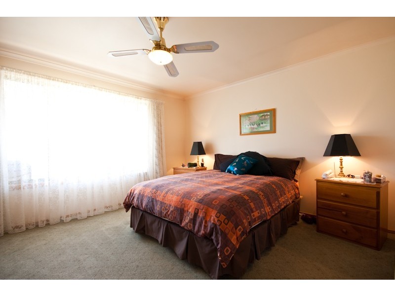76 Sturt Highway, Buronga NSW 2739