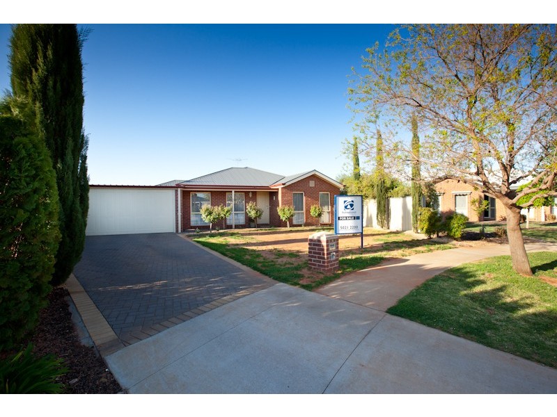 4 Louisiana Court, Mildura VIC 3500