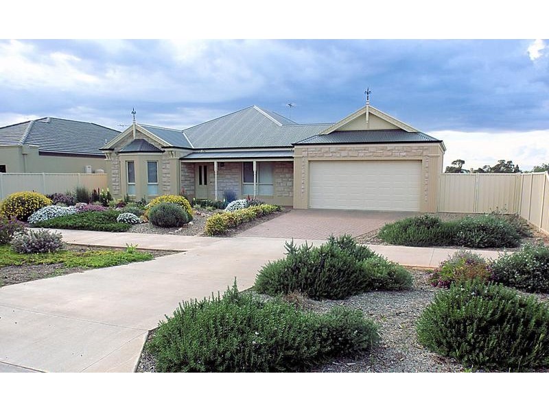 814 Sandilong Avenue, Irymple VIC 3498