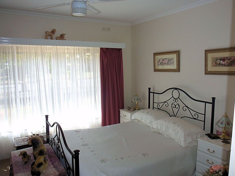 16 Neilpo Street, Dareton NSW 2717