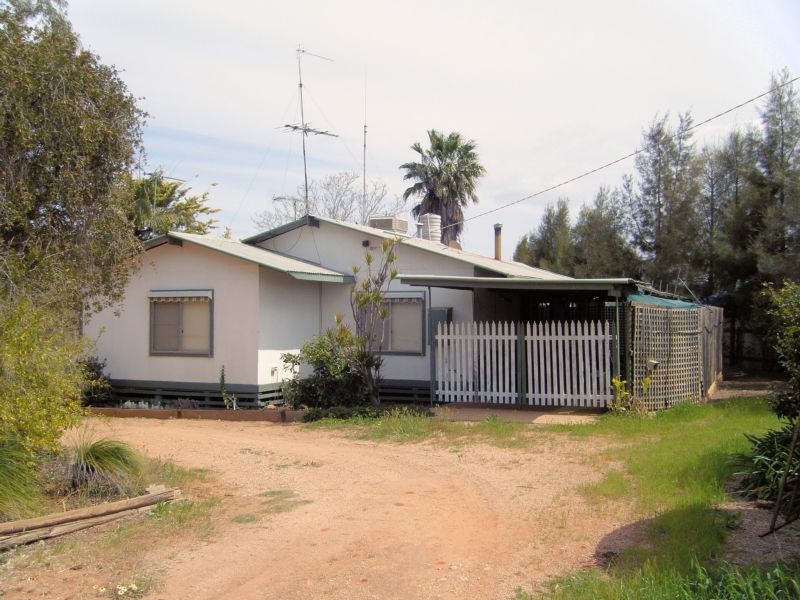 92 New Guinea Road, Robinvale VIC 3549