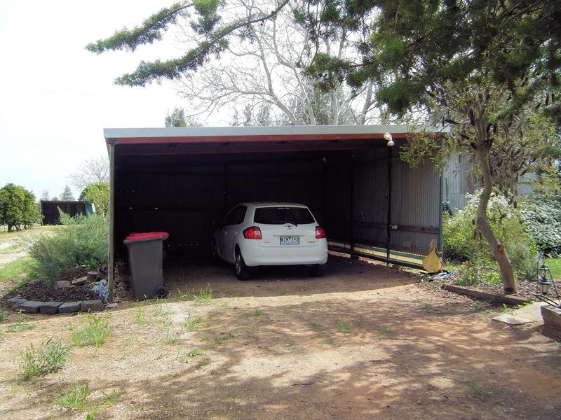 92 New Guinea Road, Robinvale VIC 3549