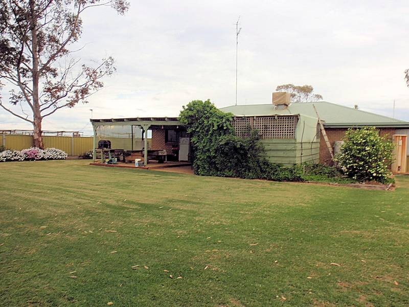 44 Damascus Road, Robinvale VIC 3549