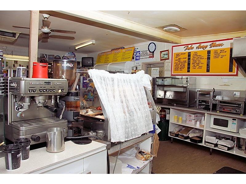 12 Happy Valley Road, Robinvale VIC 3549