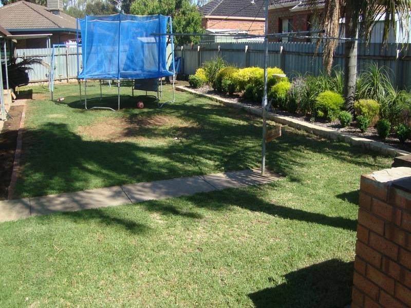 6 Tanduanat Court, Mildura VIC 3500
