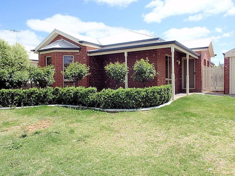 1/2 Harvest Court, Mildura VIC 3500