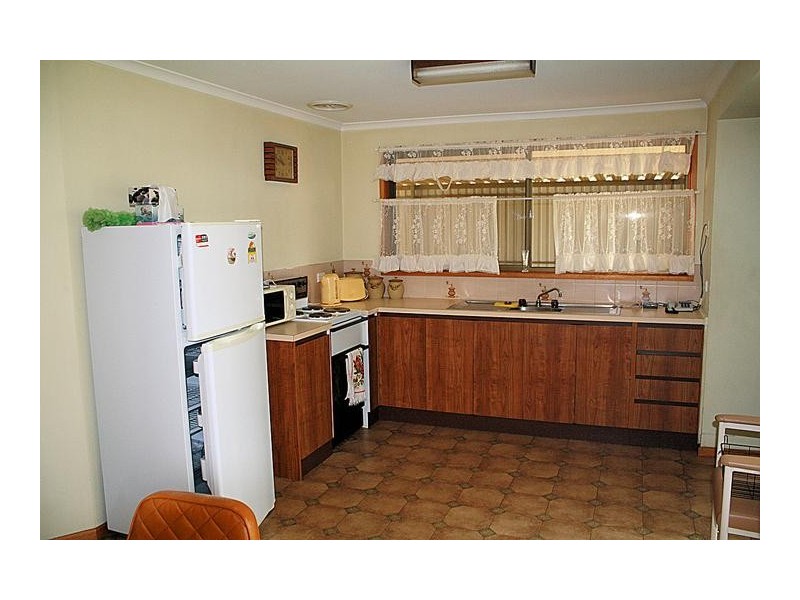 7 Elinda Court, Red Cliffs VIC 3496