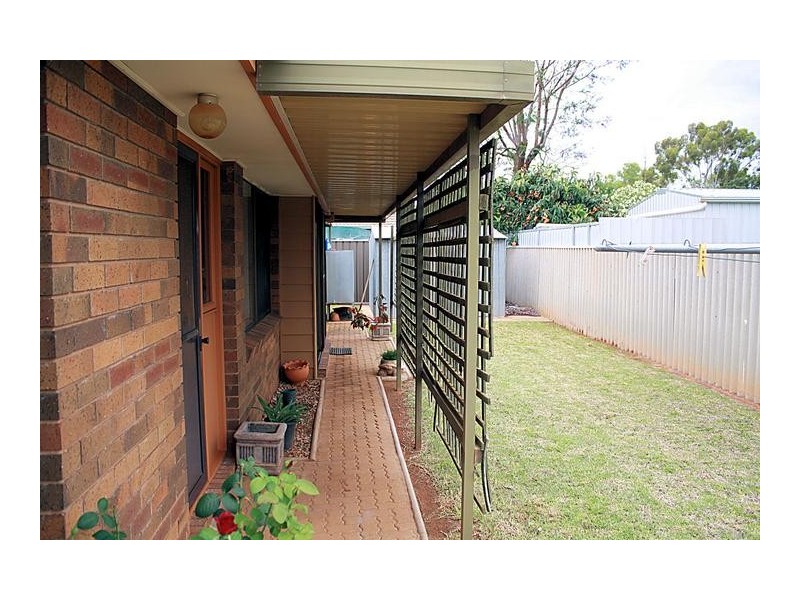 7 Elinda Court, Red Cliffs VIC 3496