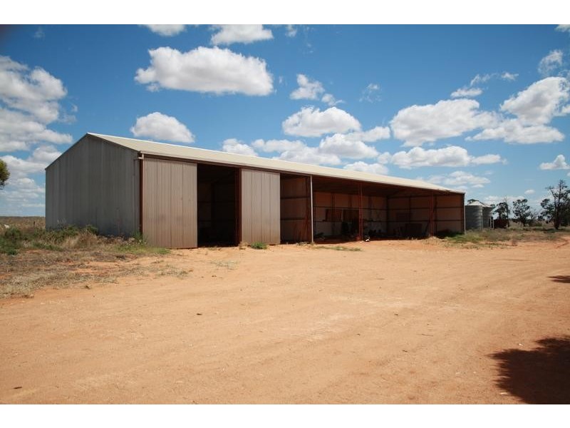 Duncans Road, Meringur VIC 3496