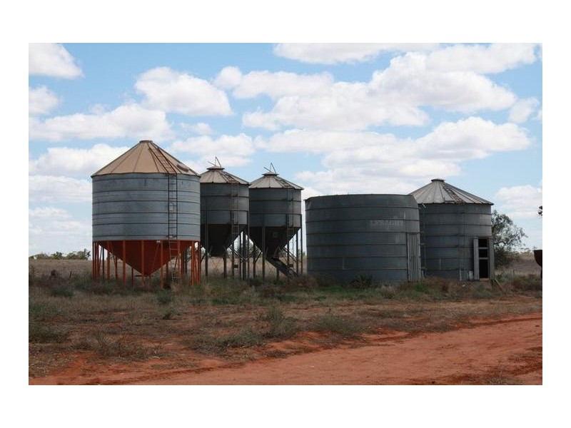 Duncans Road, Meringur VIC 3496