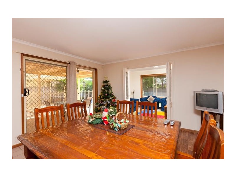 16 Helen Court, Mildura VIC 3500