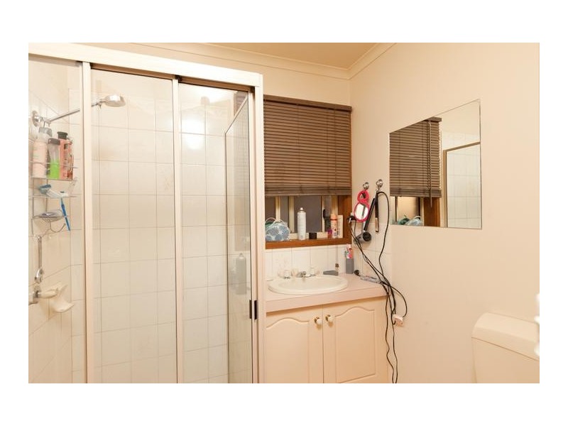 16 Helen Court, Mildura VIC 3500