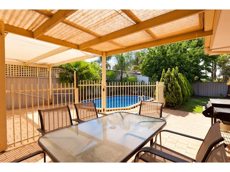 16 Helen Court, Mildura VIC 3500