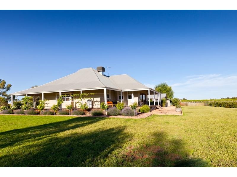 3502 San Mateo Avenue, Mildura VIC 3500