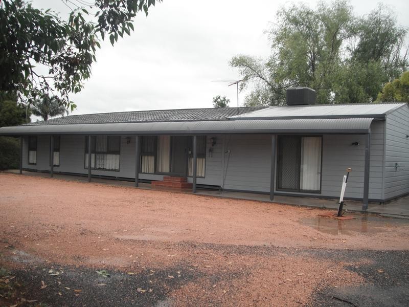 716 Cureton Avenue, Nichols Point VIC 3501