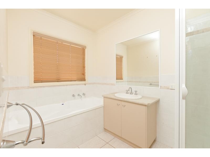 7 Louisiana Court, Mildura VIC 3500