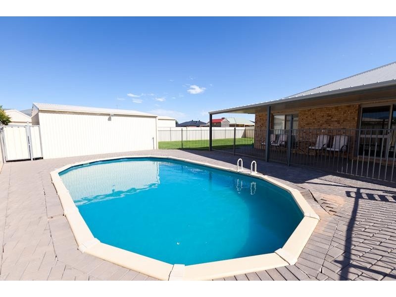 7 Louisiana Court, Mildura VIC 3500