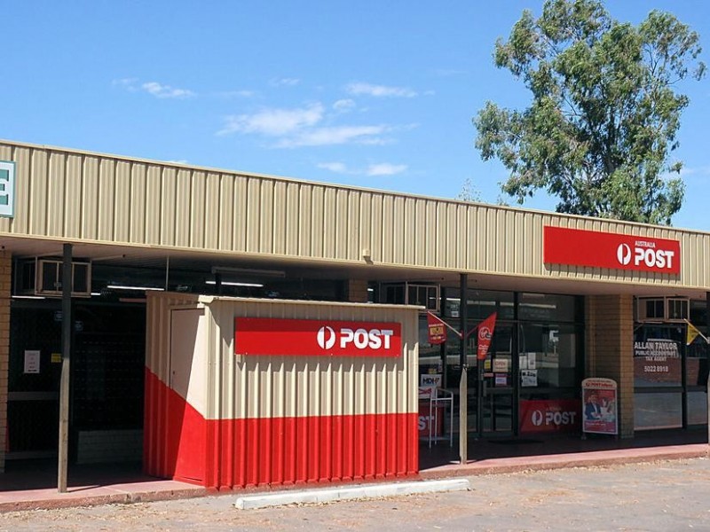 Shop 5 6-10 Sturt Highway, Buronga NSW 2739