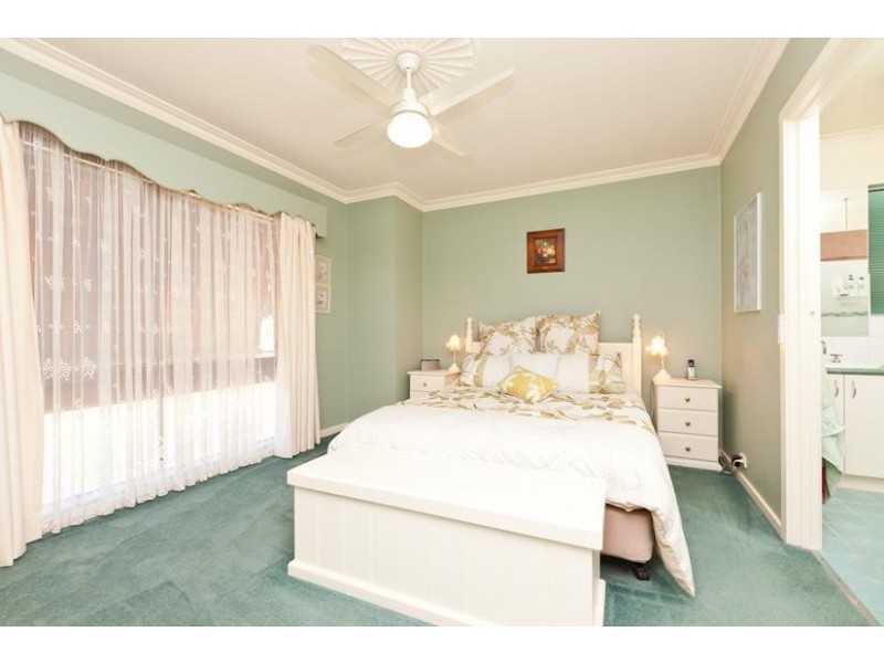 3350 Deakin Avenue, Mildura South VIC 3501