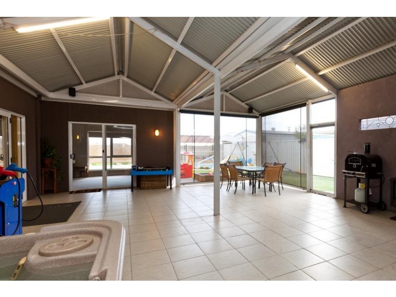 10 Marziano Drive, Mildura VIC 3500