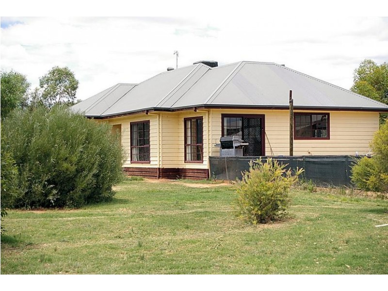 487 Myall Street, Cardross VIC 3496