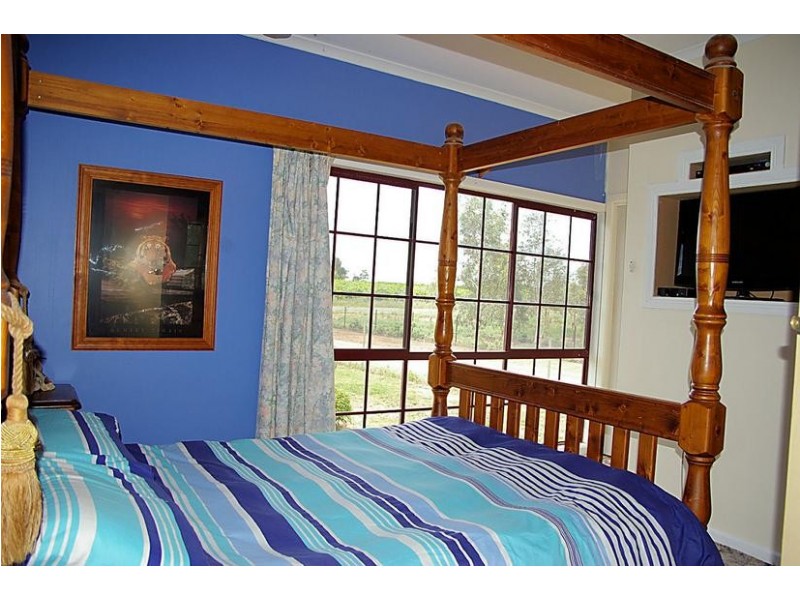 487 Myall Street, Cardross VIC 3496