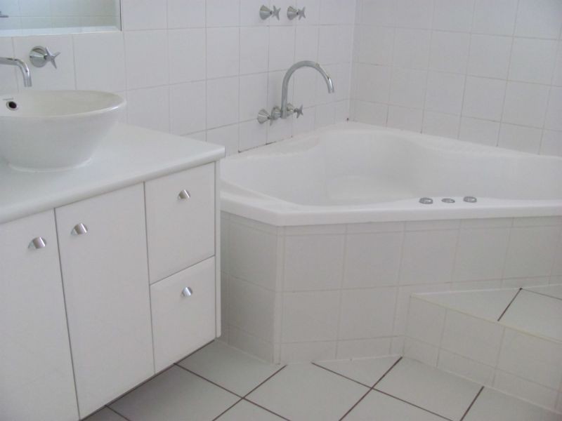 15 Kurrajong Parade, Mildura VIC 3500