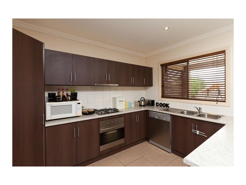 4 Reuben Lock Court, Mildura VIC 3500