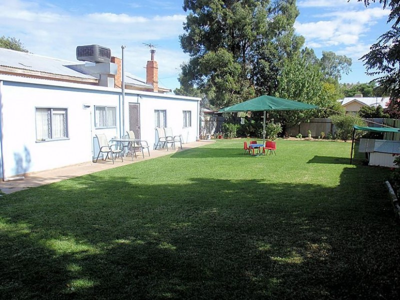 11 Neilpo Street, Dareton NSW 2717