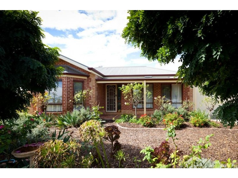 12 Nancy Court, Mildura VIC 3500