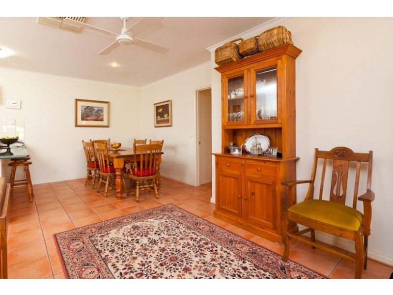 12 Nancy Court, Mildura VIC 3500