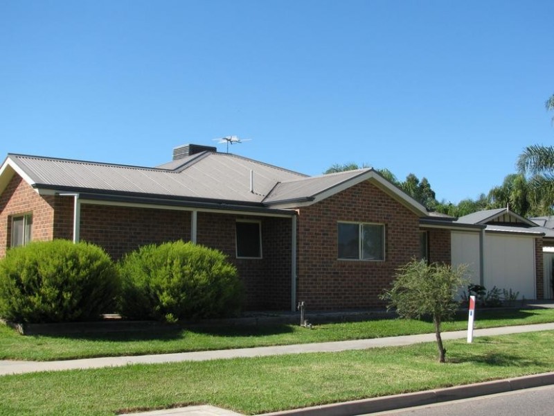 9 Thames Place, Mildura VIC 3500