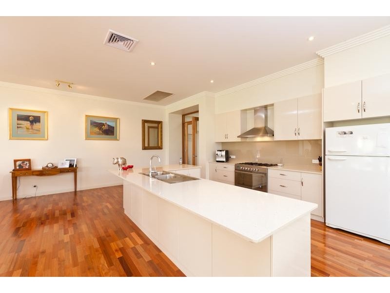 14 Carbone Court, Buronga NSW 2739