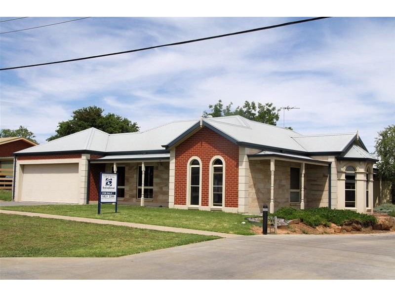 128 Riverside Avenue, Mildura VIC 3500