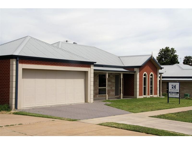 128 Riverside Avenue, Mildura VIC 3500