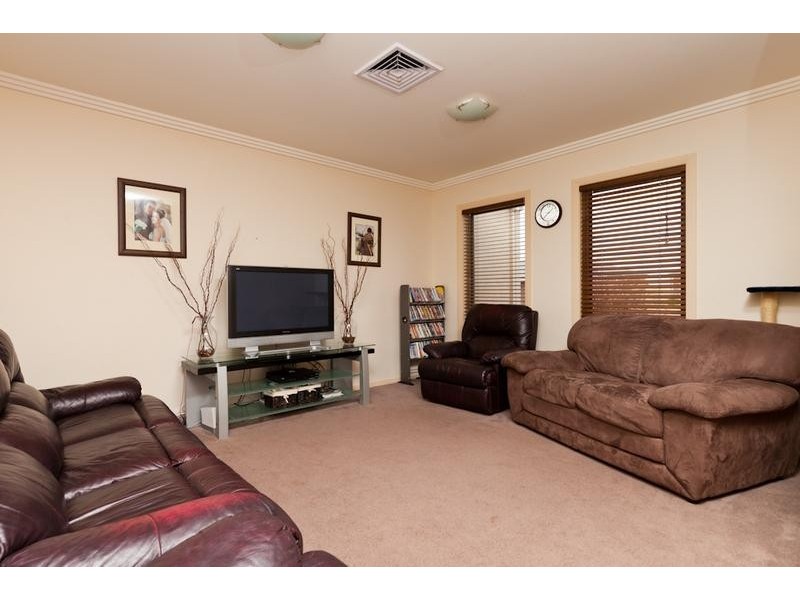 4 Reuben Lock Court, Mildura VIC 3500