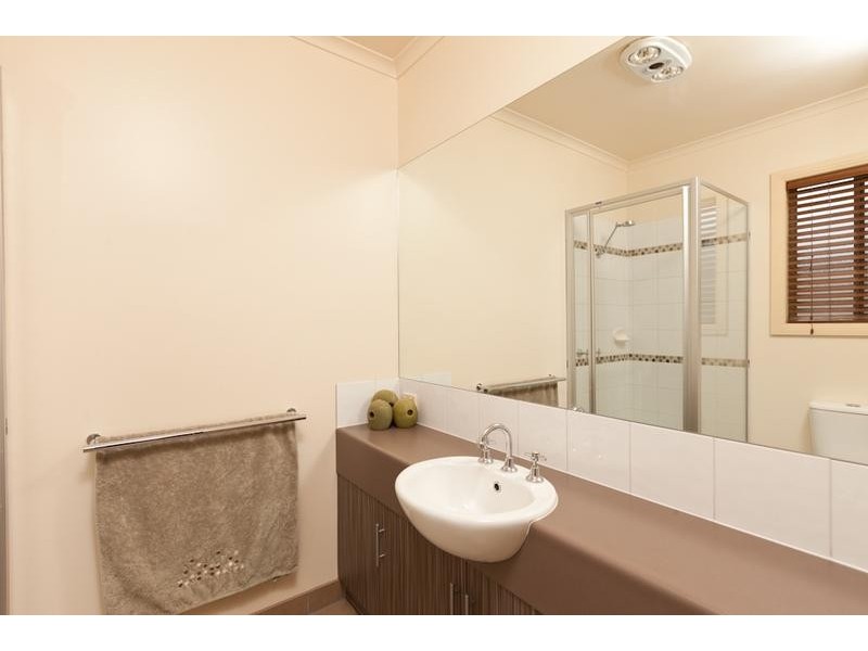 4 Reuben Lock Court, Mildura VIC 3500