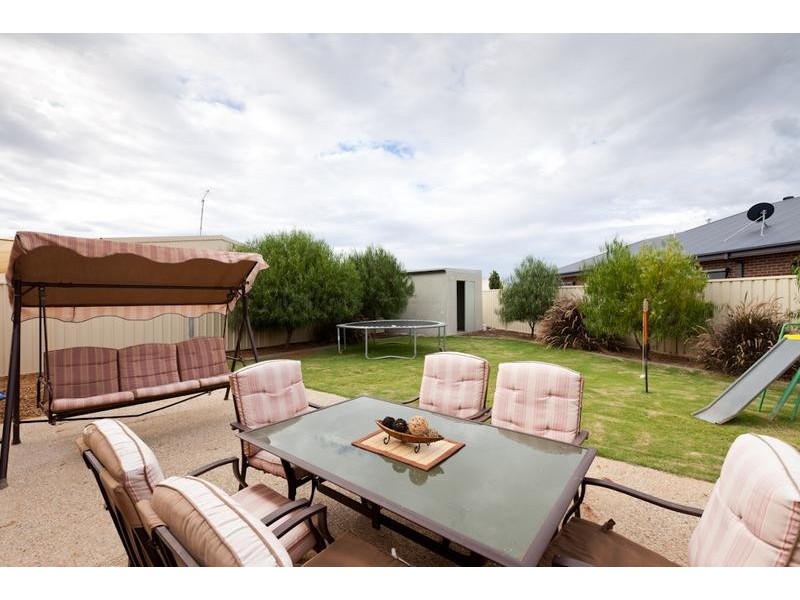 4 Reuben Lock Court, Mildura VIC 3500